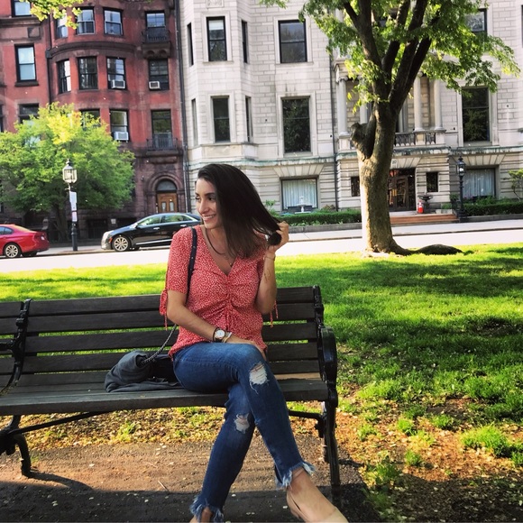 ZARA mid rise ripped jeans ❤️ - Picture 1 of 4